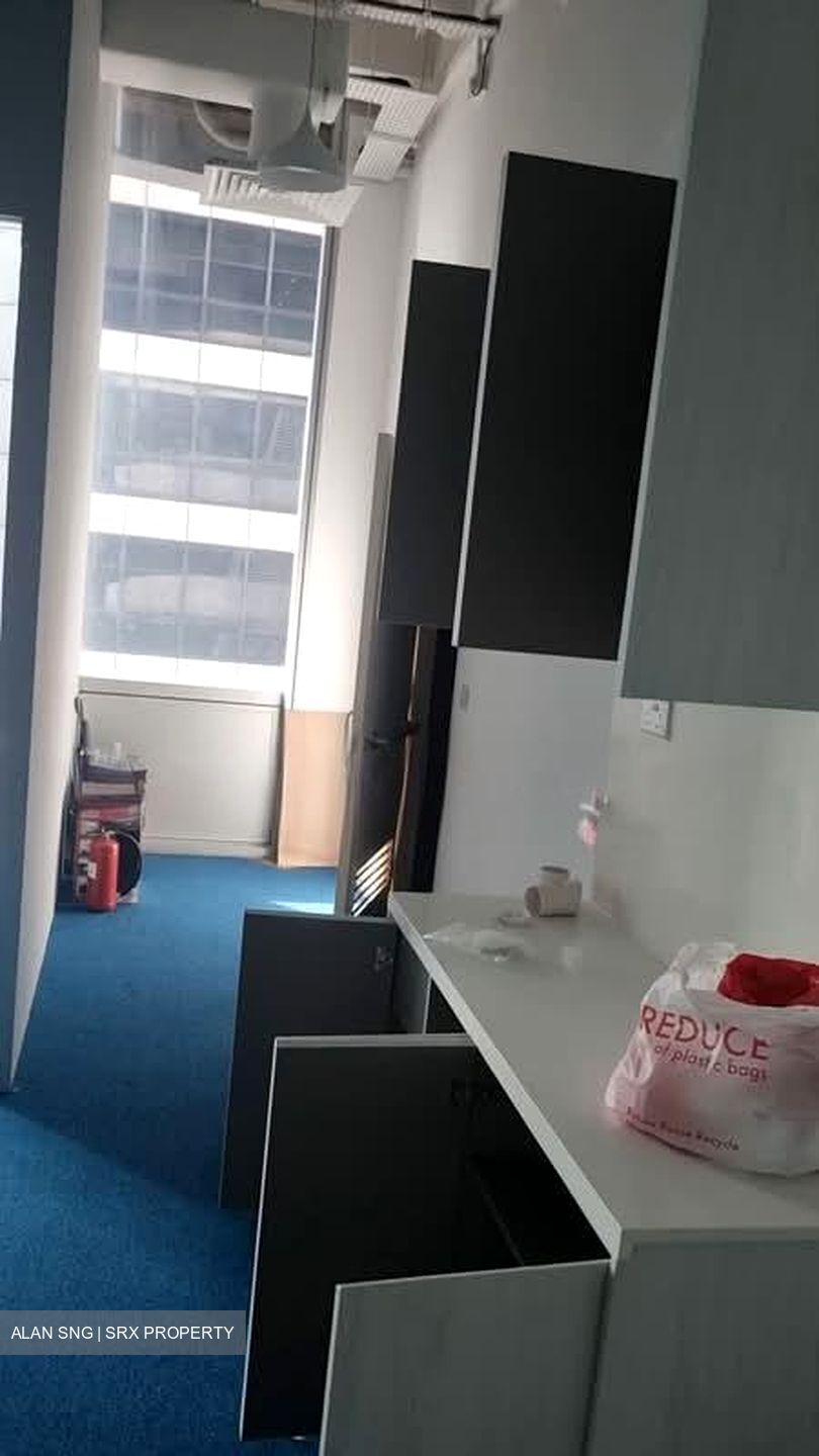 Oxley Tower (D1), Office #605340431